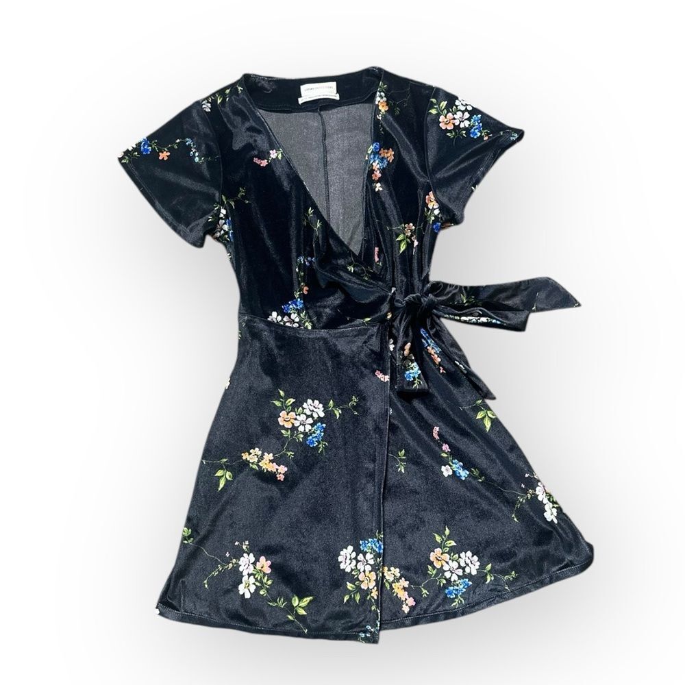 Urban Outfitters Wrap Dress Women’s XS Velvet Mini Tiger Floral Garden